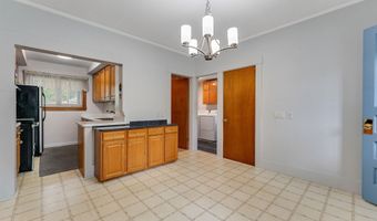 4 Long St, Barre, VT 05641