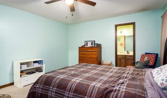 1454 FALLING ROCK Cir, Alabaster, AL 35007