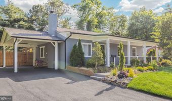6317 EVERGLADES Dr, Alexandria, VA 22312