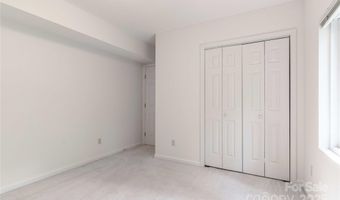 2 Oak Grove Rd, Arden, NC 28704