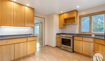 911 Princeton Ave, Billings, MT 59102