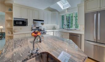 1420 Diplomat Dr, East Greenwich, RI 02818