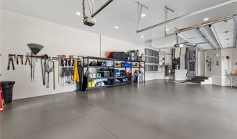 18180 N Olga Dr, Alva, FL 33920
