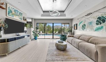 375 S Via Montanera, Anaheim, CA 92807