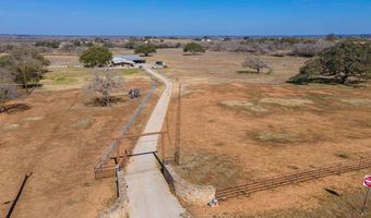 13633 US HIGHWAY 87 S, Adkins, TX 78101