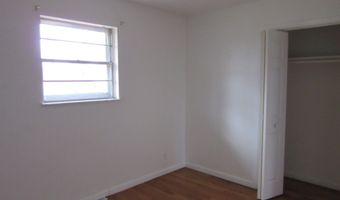 8323 8325 Lake Rd, Indianapolis, IN 46217