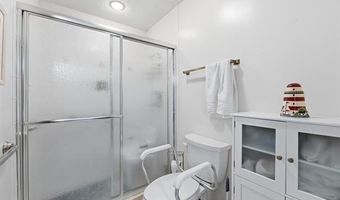 633 Cherry Ln, Bartlesville, OK 74003