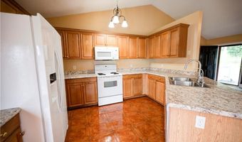 946 Gardner Springs Rd SE, Adairsville, GA 30103
