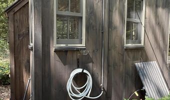 64 Dam Rd, Beddington, ME 04622
