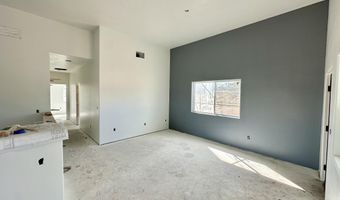 95 Skyline Dr, Edgewood, NM 87015