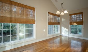 347 Hampton Park Dr, Athens, GA 30606