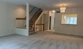 1964 Boulder Dr, Ann Arbor, MI 48104