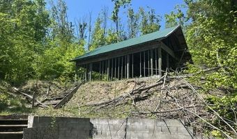 5436 Valley Rd, Alanson, MI 49706