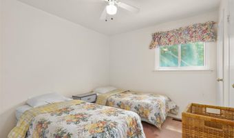 11 Devon Rd, Amagansett, NY 11930