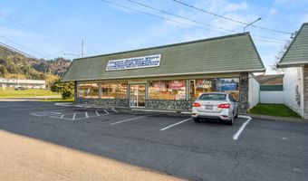 16218 W HOFFELDT Ln, Brookings, OR 97415