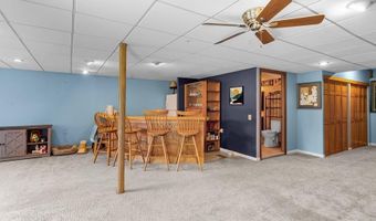 78 Valley Green Ct A, North Providence, RI 02904