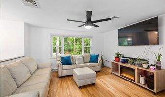 498 Camp Westwood Rd, Coventry, RI 02827