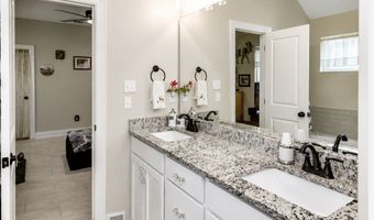 6166 Windwood Esates Dr, Blanchard, LA 71107