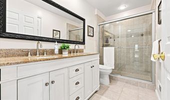 637 CHATSWORTH Dr, Ambler, PA 19002