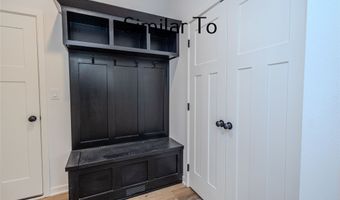 2713 NW Fairfield Dr, Ankeny, IA 50023