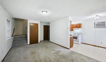 88 Main Ave, Atkins, IA 52206