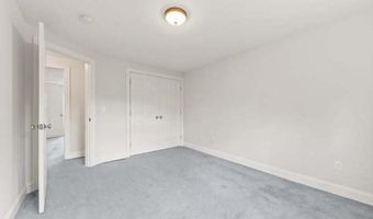 723 County St 723, Attleboro, MA 02703