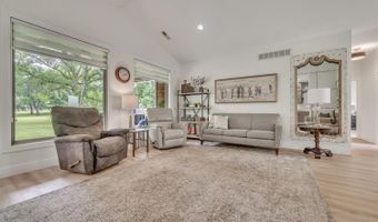 994 Emerald Hills Dr S, Arnolds Park, IA 51331