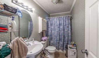 196 Pierce Rd, Beech Bluff, TN 38313