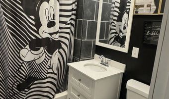 7034 S Hermitage Ave, Chicago, IL 60636