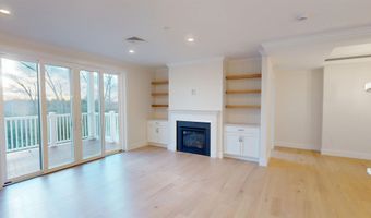 1 Longview Dr 108, Atkinson, NH 03811