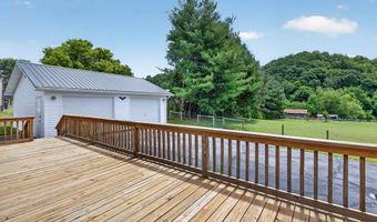 18200 Cleveland Rd, Abingdon, VA 24211