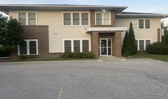2435 Aspen Rd 204, Ames, IA 50010