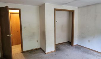 506 Forest Brook Dr, Absecon, NJ 08205