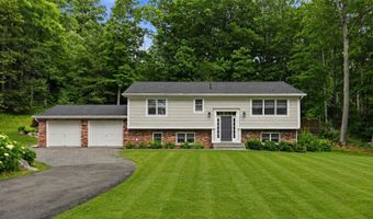 3 Bayberry Dr, Brookfield, CT 06804