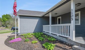 1105 Grove St, Baldwin City, KS 66006