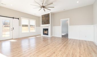 423 Josie Way, Boiling Springs, SC 29316