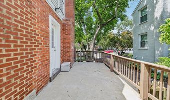3724 2ND St S, Arlington, VA 22204