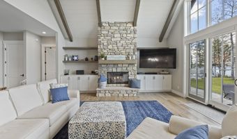 9214 Myrtle Ln, Alden, MI 49612