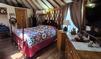 87991 TERRITORIAL Rd, Veneta, OR 97487