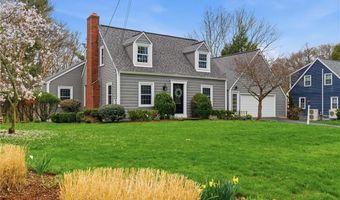 27 Old Meadow Ln, Cumberland, RI 02864
