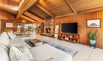 2260 E Mission Rd, Fallbrook, CA 92028