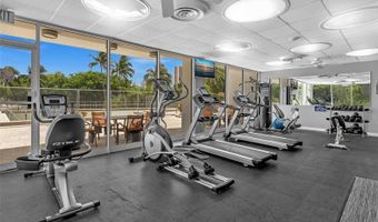 3375 N Country Club Dr 208, Aventura, FL 33180