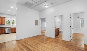 126 Mchenry Rd, Defuniak Springs, FL 32433