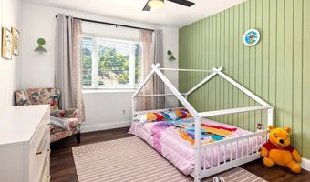 4555 Hillview Dr, La Mesa, CA 91941