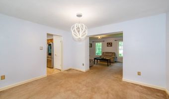 2 Higgins Dr, Alloway, NJ 07462