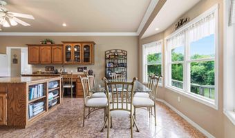 136 Riverview Dr, Anderson, MO 64831