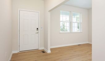 1 Dahlia Ct, Bayville, NJ 08721