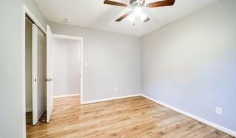 706 W GLEBE Rd, Alexandria, VA 22305