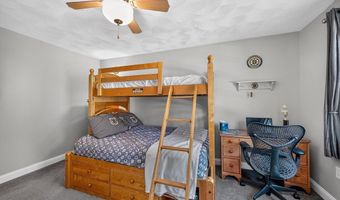 40 Adelman Rd, Billerica, MA 01821