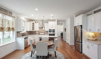 152 Edenton Dr, Barnegat, NJ 08005